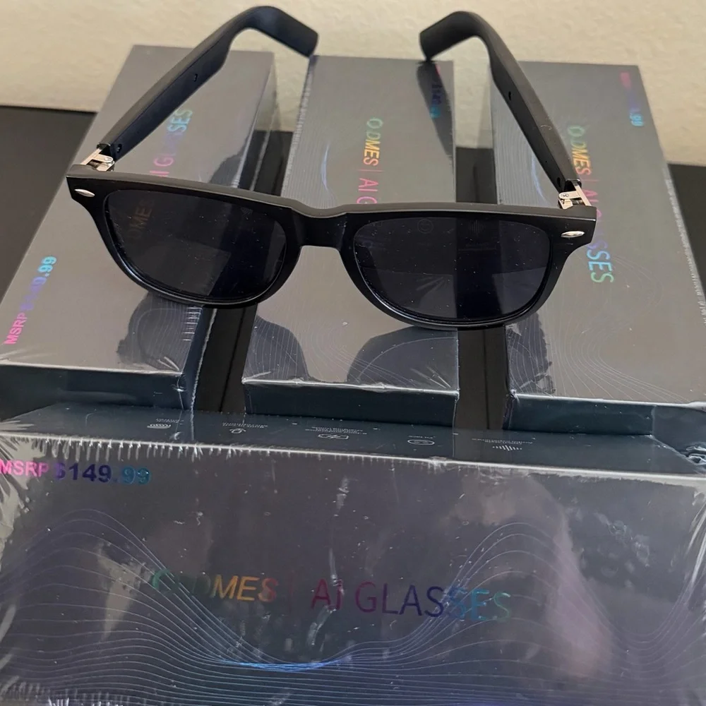 Smart AI Glasses - Sleek Black Design